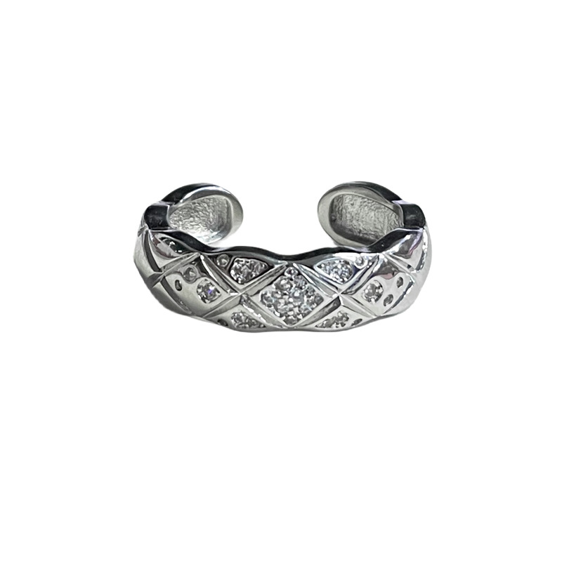 Irregular hollowed-out, simple and elegant, niche open ring, sweet and cool, cross, high-end, fashionable and versatile ring Item Picture