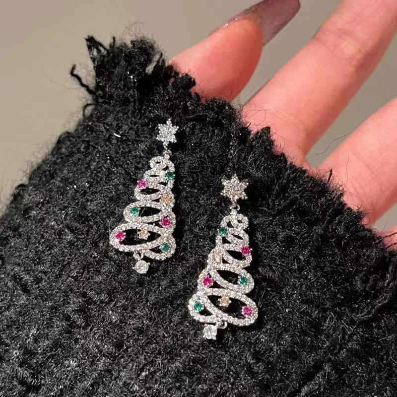 European and American style light luxury colored zircon Christmas tree stud earrings for women, niche design sense exquisite girl earrings 2025 new style Application Scenario
