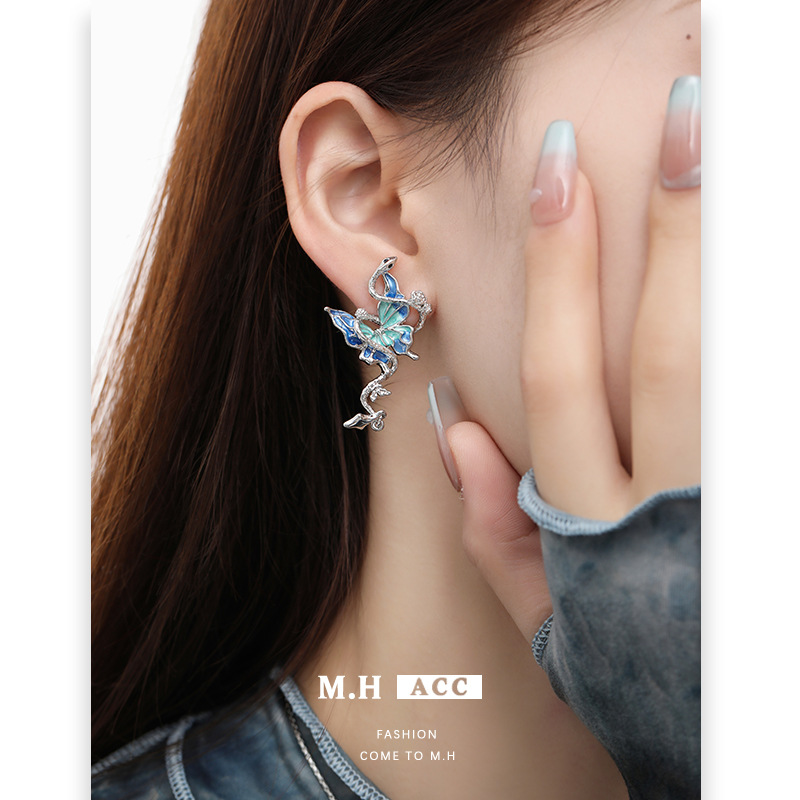 925 Silver Needle Butterfly and Snake Earrings, Korean-style high-end, cool, ins style, versatile earrings, fashionable and light luxury earrings for women Specification drawing