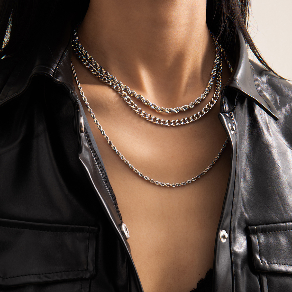 European and American cross-border accessories hip-hop punk simple three-layer chain necklace, elegant and personalized set necklace for women full figure