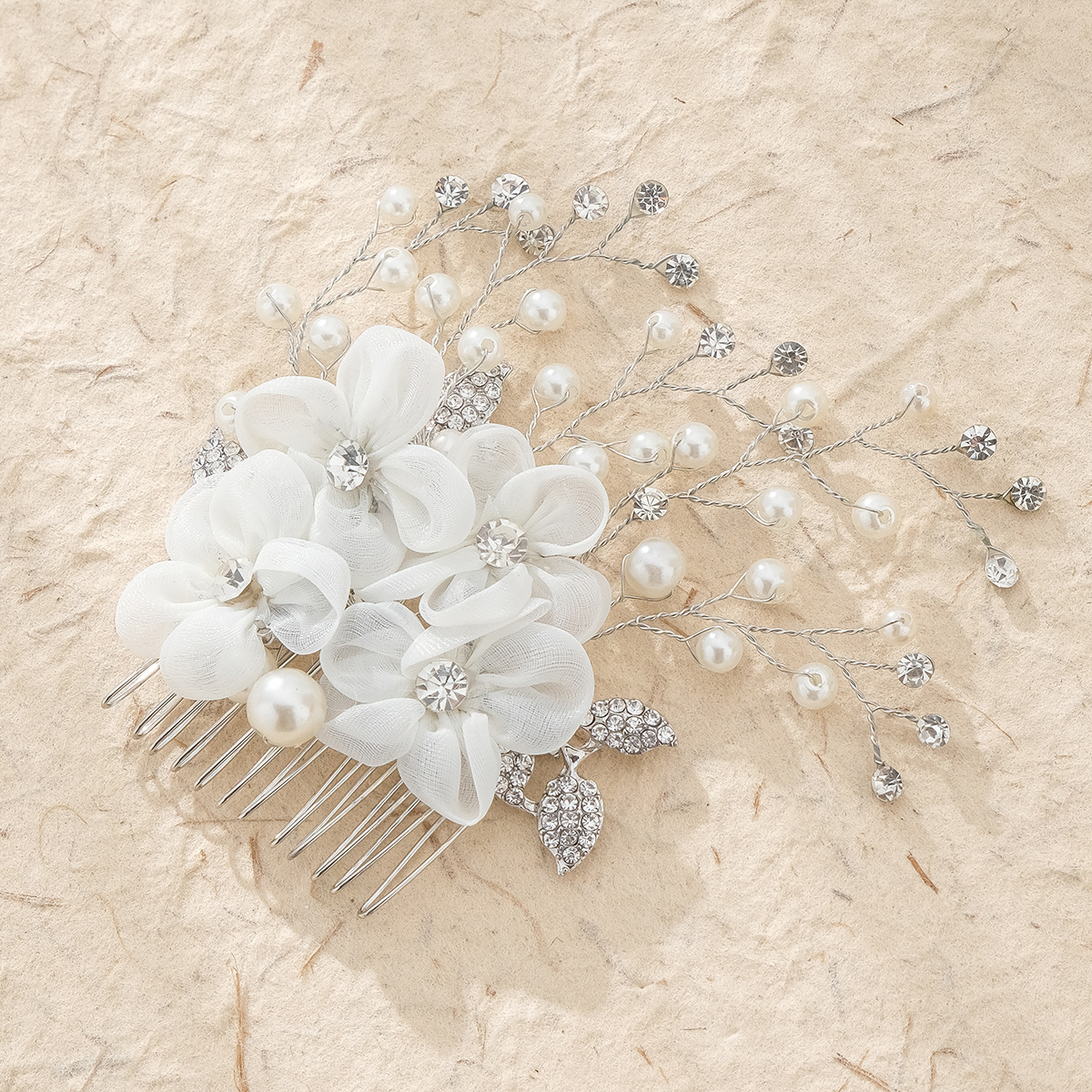 New European and American pearl water diamond updo hair comb, wedding photography and wedding accessories, versatile fabric flower bridal comb Specification drawing