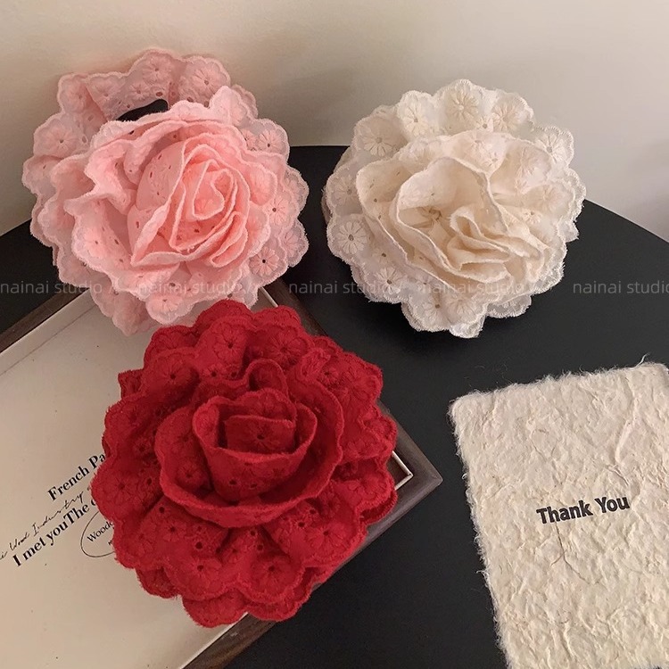 Red retro rose claw headpiece, big red flower hairpin, artificial flower clip, hairpin, artificial flower hair accessory details Picture