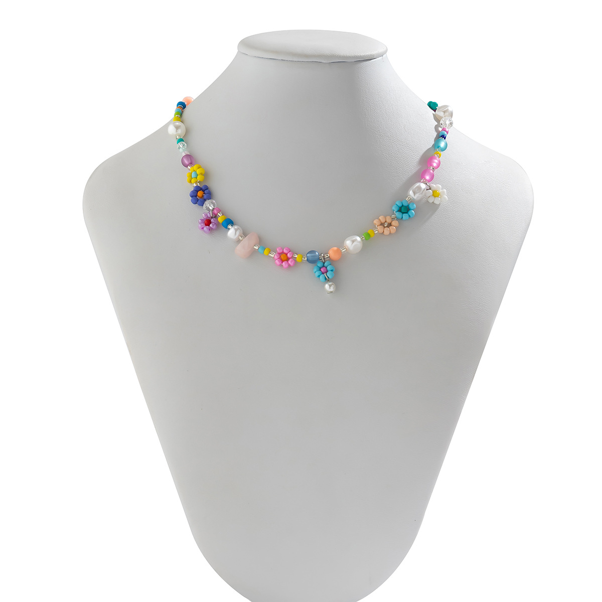 European and American cross-border jewelry, sweet beaded collarbone chain, flower necklace, handcrafted choker rice bead necklace, versatile for women Item Picture