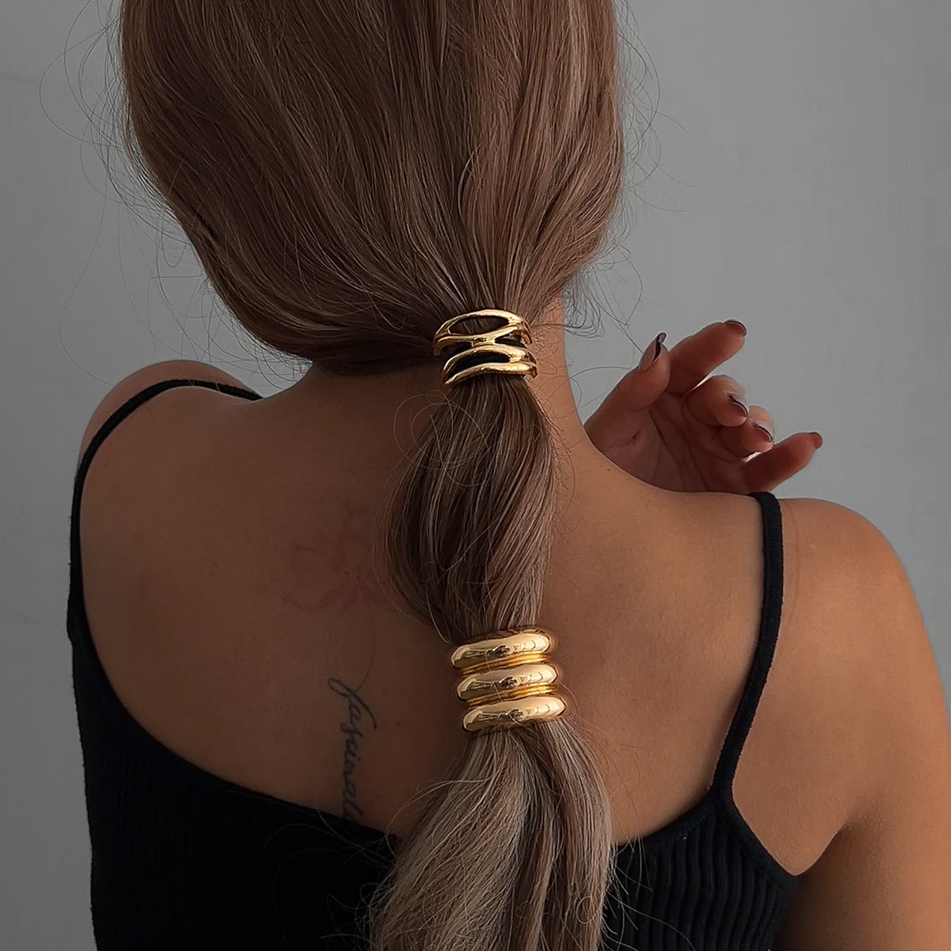 European and American cross-border hair accessories, smooth geometric exaggerated alloy hair band accessories, irregular luxurious ponytail combination hair tie details Picture
