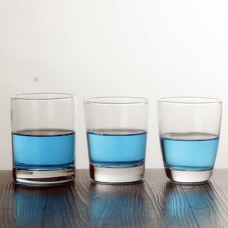Whisky wine glass, round, straight, thick-bottomed glass, mouthwash cup, water glass full figure