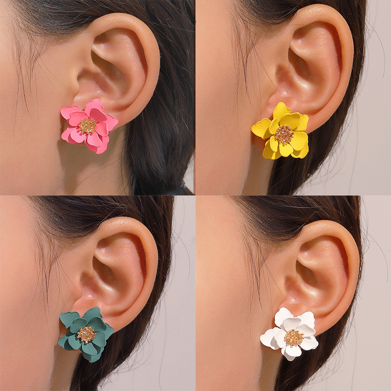 European and American ins colored frosted flower earrings, Japanese and Korean forest-style sweet multi-layered petal flower earrings, elegant earrings full figure