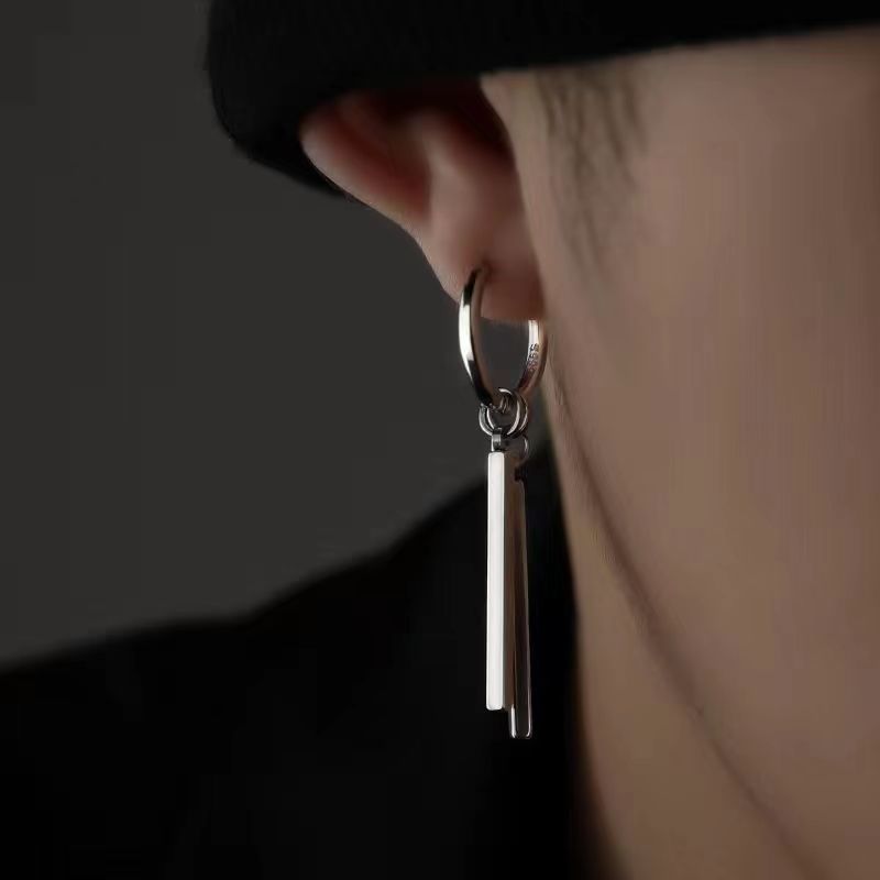 Minimalist men's trend, double ear buckles, women's Instagram design, punk cold style, single ear buckles, versatile ear rings for men Specification drawing