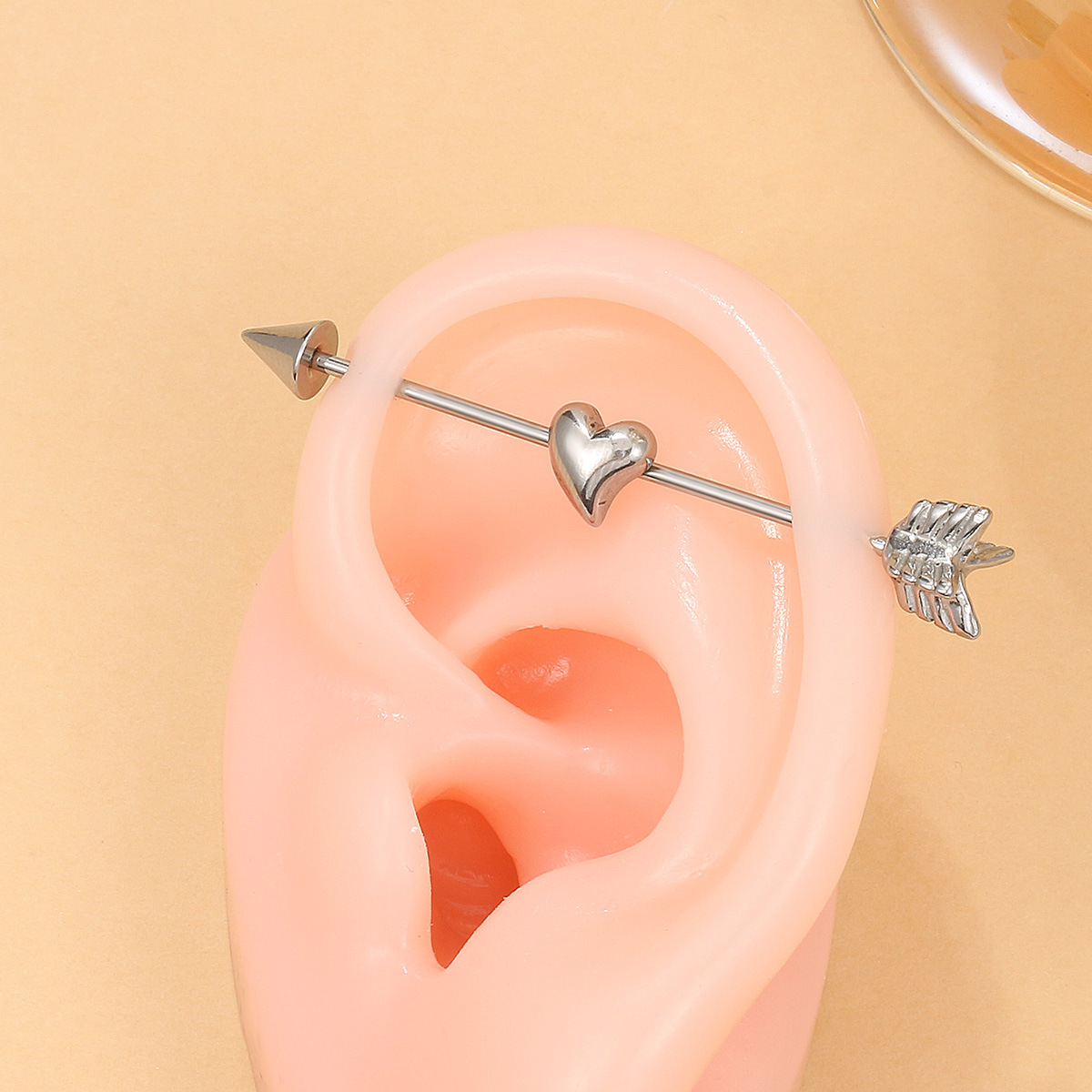 Cross-border best-selling stainless steel piercing accessories from Europe and America, African cold style heart-shaped ear piercings, piercing diagonal line ear needles and ear studs Specification drawing