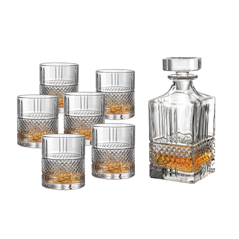 Wholesale of high-end Amazon glass wine bottles, kettles, whisky cups, spirits, and foreign wine kettles, square carved wine bottle sets Item Picture