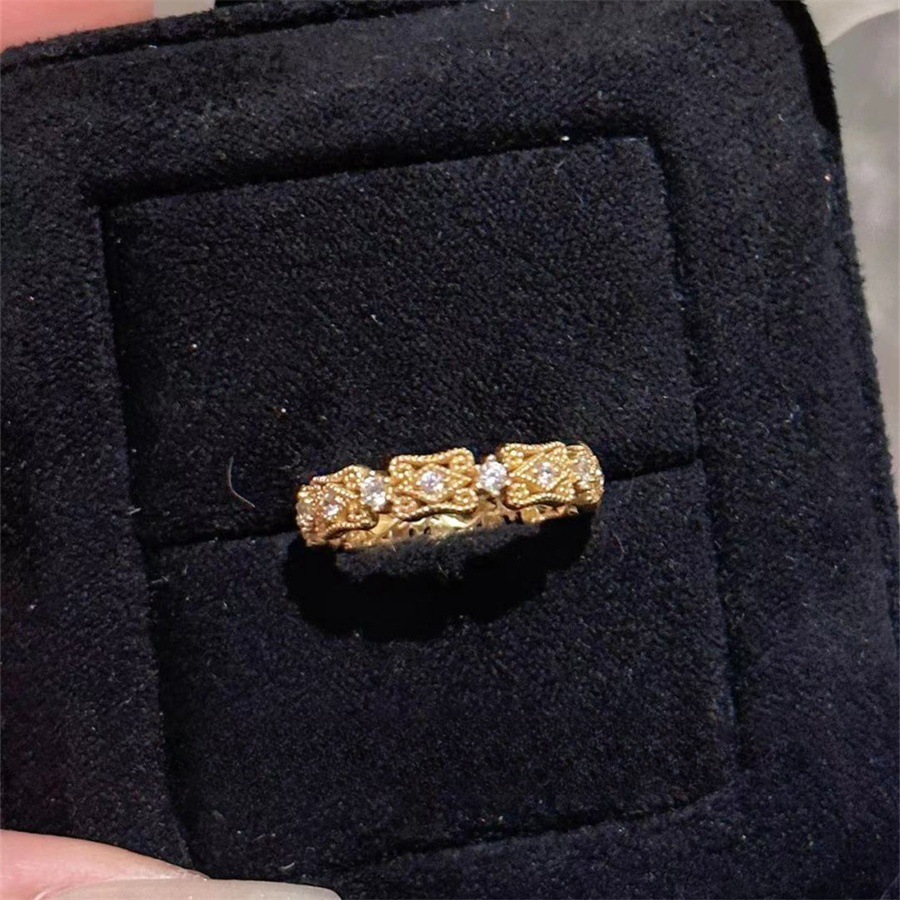 A retro palace hollowed-out zircon lace ring, a middle-aged women's index finger ring, a niche, light luxury and high-end open ring Specification drawing