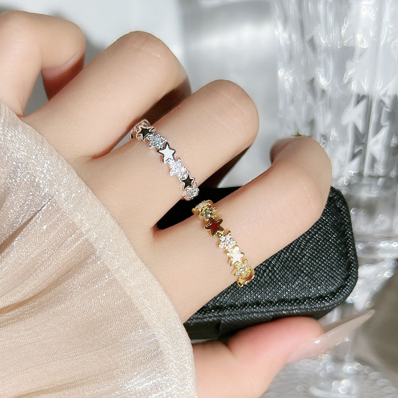 A new Korean version of the "Full Sky Stars" niche enamel open ring, featuring a fashionable and elegant star style, is a trend of light luxury and simple couple rings full figure