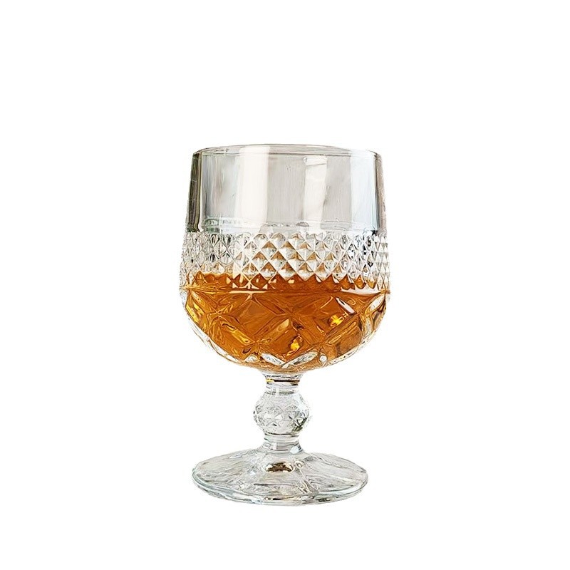 New crystal glass wine glasses, European low-stem glasses, foreign wine glasses, red wine glasses, bar household grape brandy wine glasses Item Picture