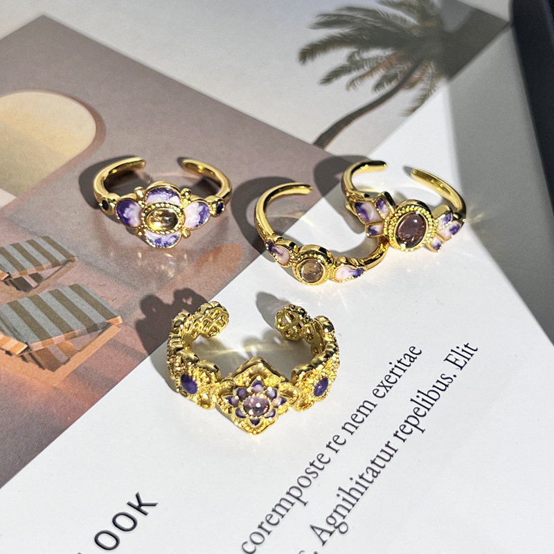 A retro enamel purple gradient sweet and cool ring with a national trend style, a feminine floral charm, a niche and cold style, and a light luxury index ring Specification drawing