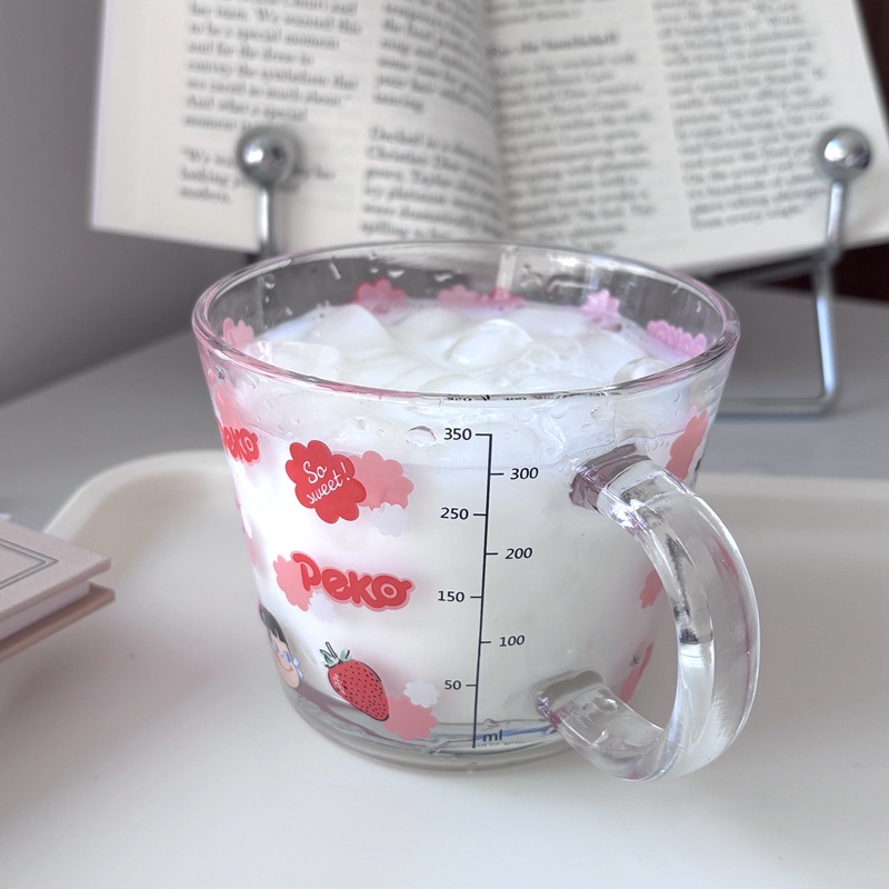 Ins-style large-capacity strawberry girl glass cup, juice cup, milk cup, coffee cup, breakfast cup Specification drawing