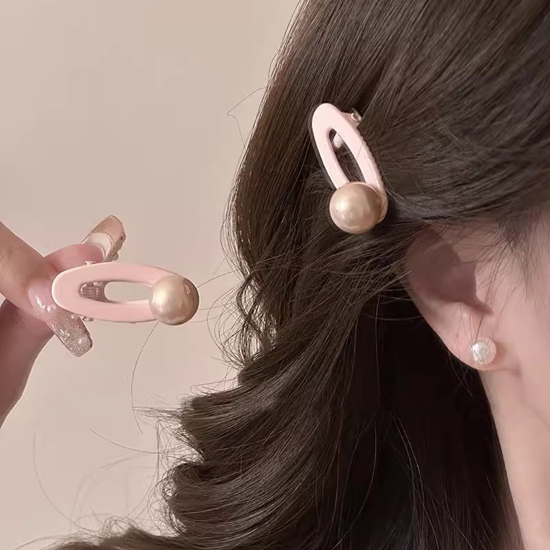 Pearl hair clips, feminine bangs clips, forehead seamless broken hair clips, cute and simple side clips, hair clips, hair accessories Specification drawing