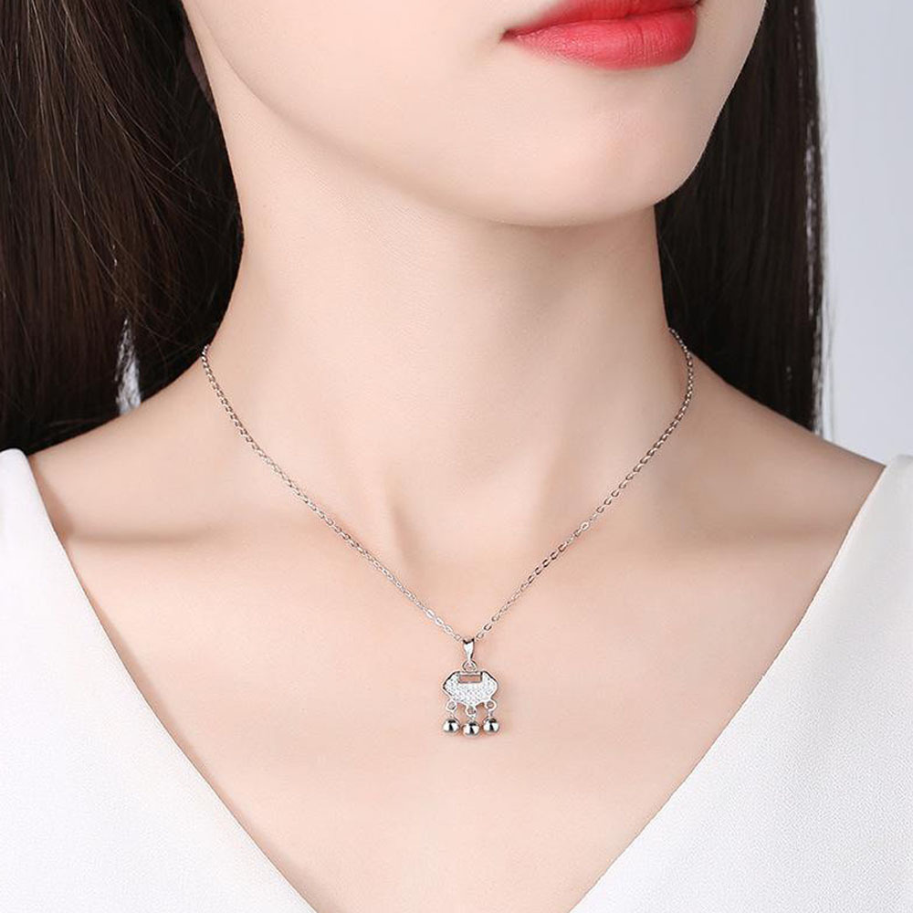 Ethnic-style ruyi peace Lock bell pendant necklace, a new niche women's collarbone chain, light luxury and simple necklace wholesale Specification drawing