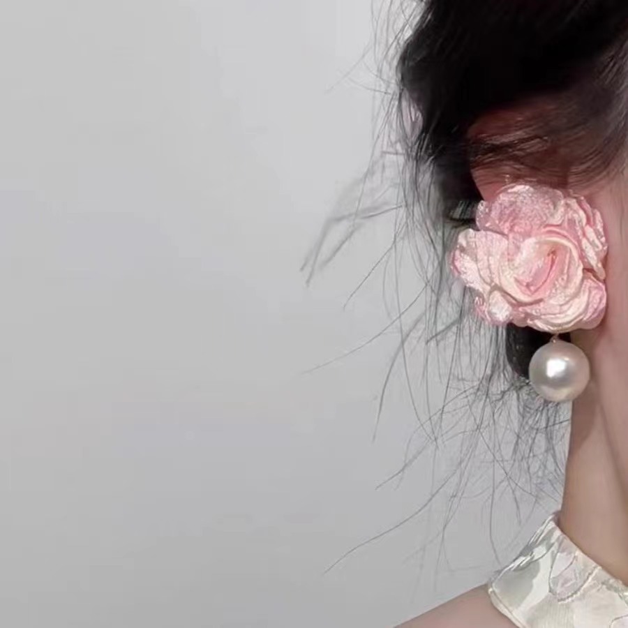 Pink Mist Rose ~ Vacation-style flower pearl Stud earrings, a new bestseller in 2025, with a light luxury and high-end feel Specification drawing