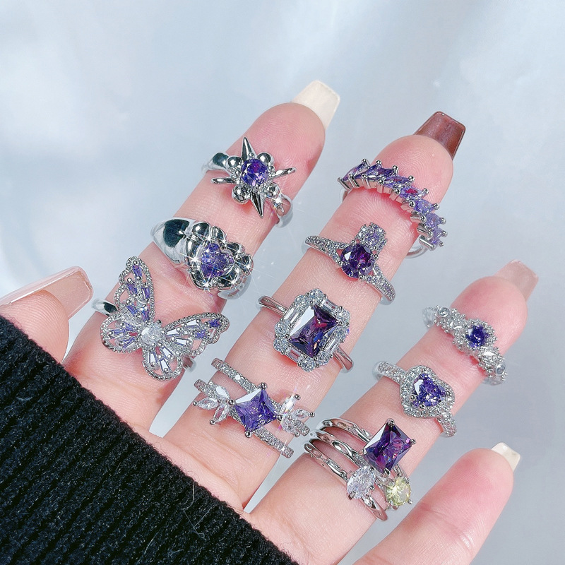 A light luxury purple diamond zircon open ring with a versatile and elegant style. It features a niche design for women, an ins unique and fashionable sweet and cool ring Application Scenario
