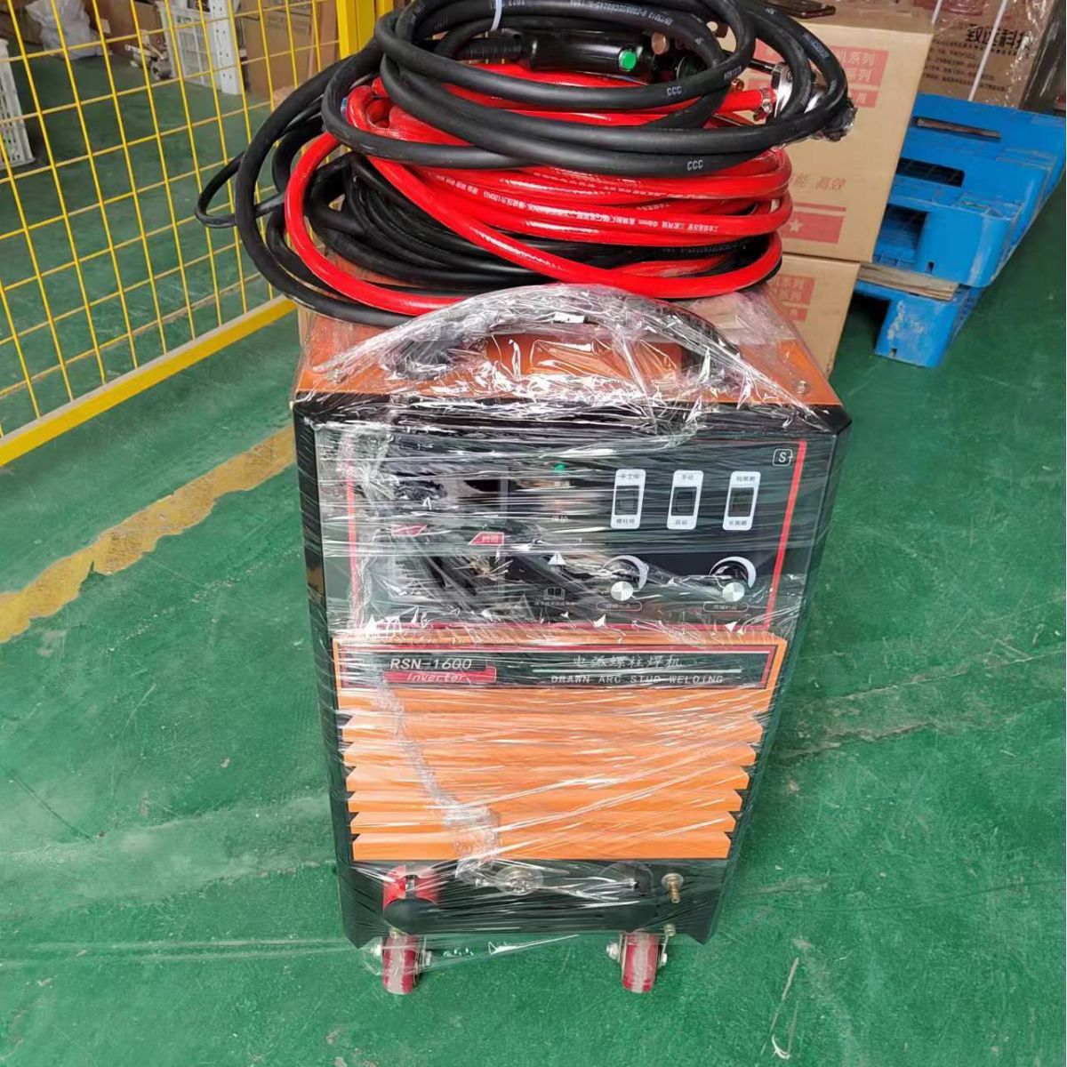 The manufacturer has in stock arc stud welding machines, stud welding machines, shear stud welding machines, RSN-1600 arc stud welding machines details Picture