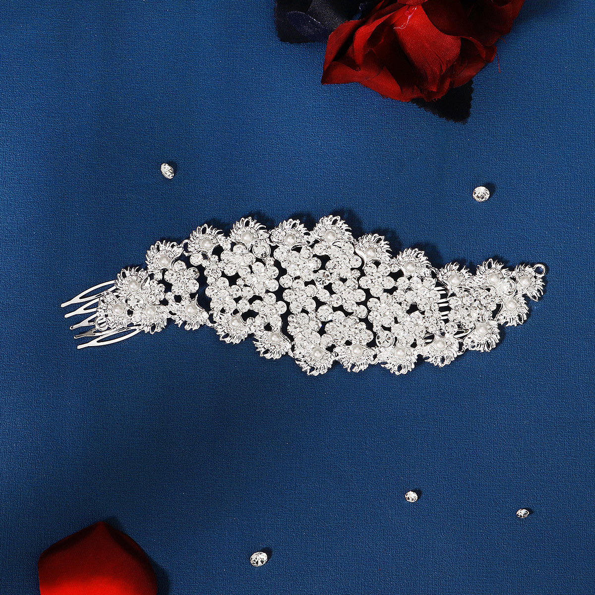 New European and American bridal accessories, water diamond comb, exaggerated wedding dress, headwear, high-end style, updo hairstyle, comb for women details Picture
