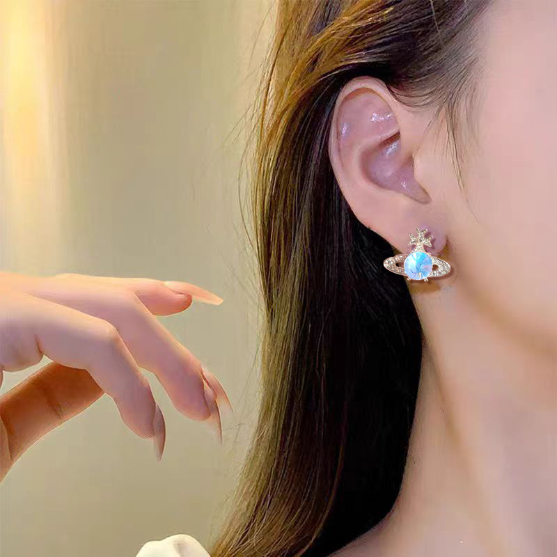 Sparkling Diamond Light Luxury Planet stud earrings for women, trendy, niche, high-end, versatile, fashionable, individual, sweet and cool style earrings and earrings details Picture