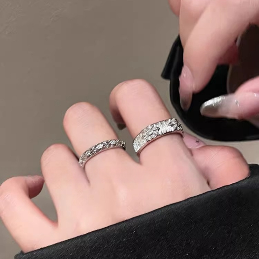 Simple and fashionable brushed ring, women's Instagram light luxury cold style index finger ring, elegant and high-end, niche design sense ring full figure