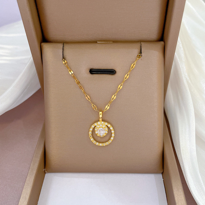 【 Titanium Steel 】 Light luxury full diamond slightly inlaid zircon round fresh and delicate necklace, copper-plated real gold pendant, ins style full figure