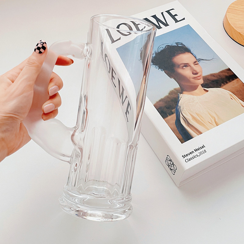 Wholesale of strongman frosted handle beer mugs, handle cups, large-capacity glass drinking cups, milk and juice cups Application Scenario