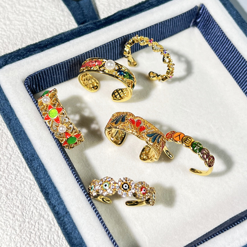 The antique Chinese trend style enamel hollowed-out fashionable geometric eye ring is adjustable, exuding a sense of high-end simplicity and versatility. It's a trendy ring Application Scenario