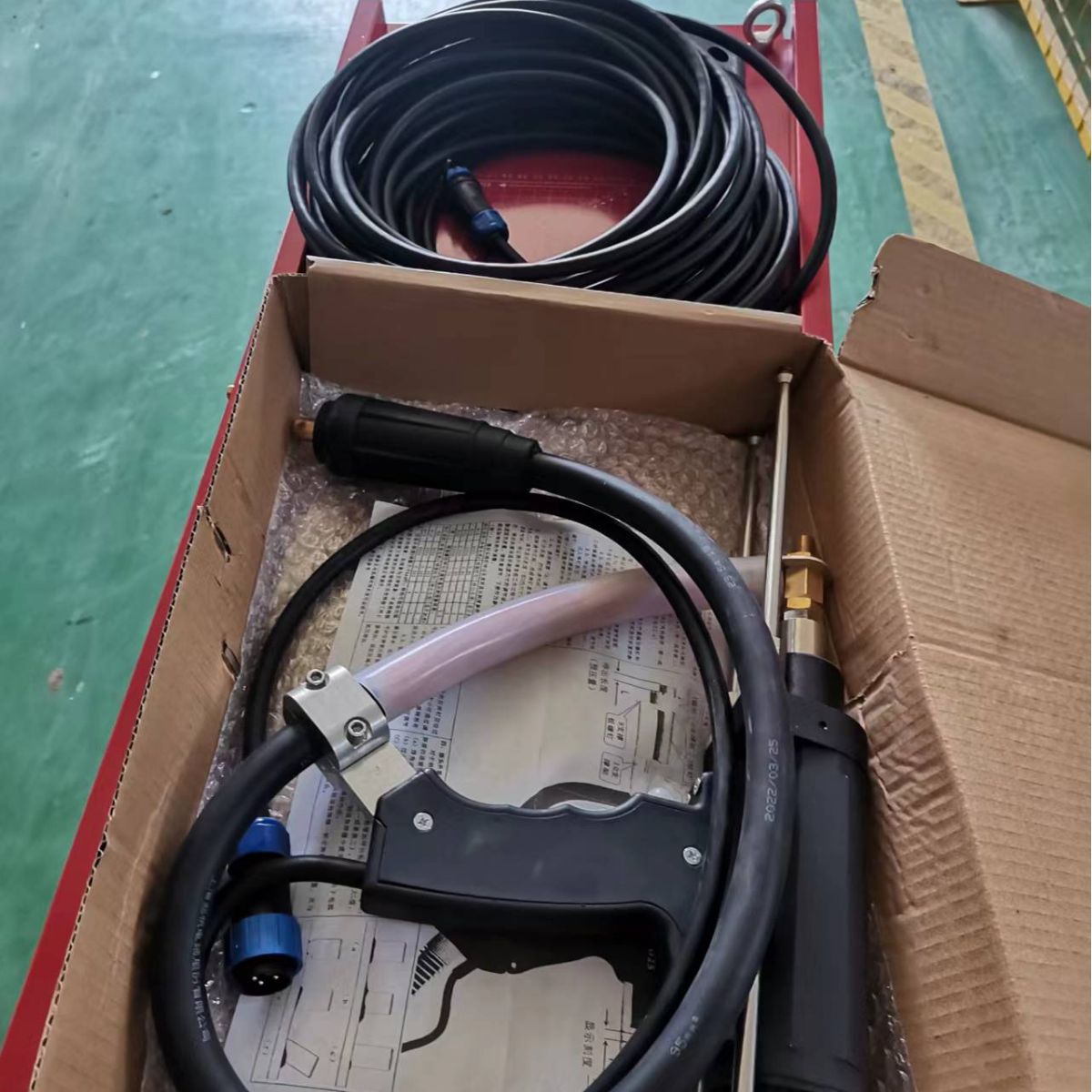 The Saiwei RSN-2000 2500 arc stud welding machine for steel structure bridge stud welding is firm in arc welding Application Scenario