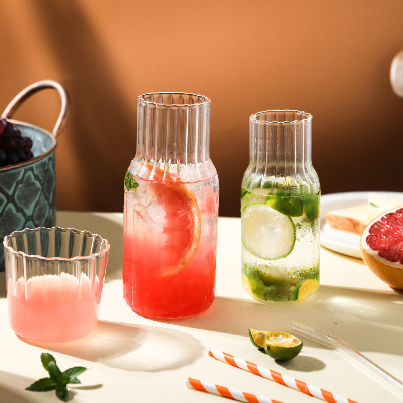 High borosilicate glass water kettles in stock, vertical patterned glass, one kettle, one cup, juice kettle, home cold and hot dual-purpose water kettle details Picture