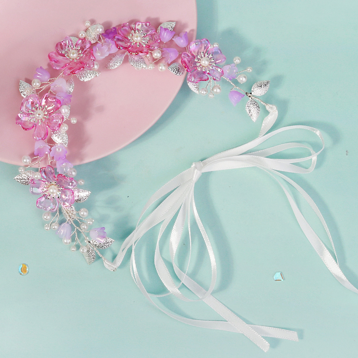 Pinkish-purple acrylic flower headband, forest-themed vacation style flower wreath headband, wedding performance banquet dress headwear for women Specification drawing