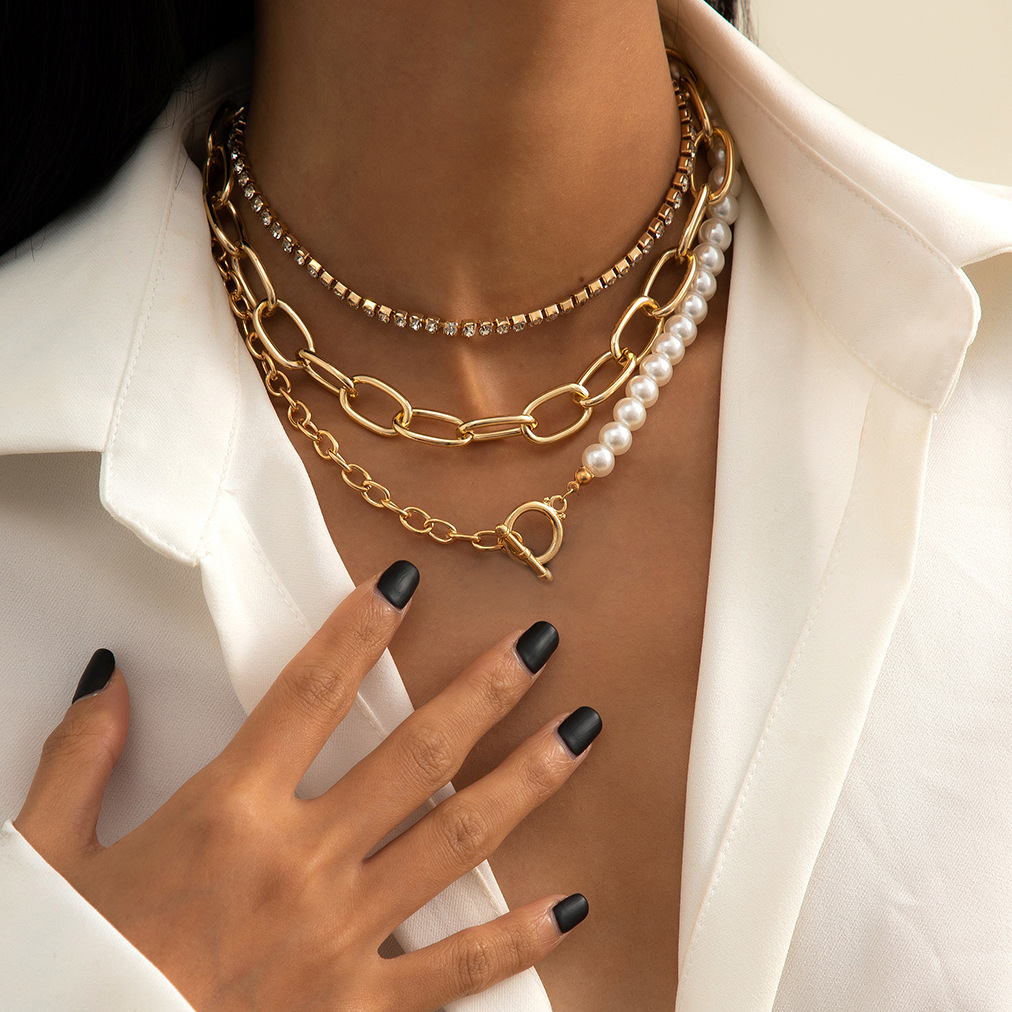 European and American cross-border jewelry: simple, fashionable and elegant round bead chain necklace, retro Baroque imitation pearl geometric necklace full figure