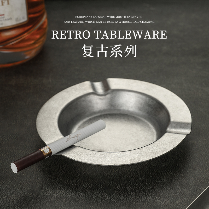Retro and aged industrial style outdoor camping American tinplate ashtray, creative and individual snowflake grey craftsmanship, ins details Picture