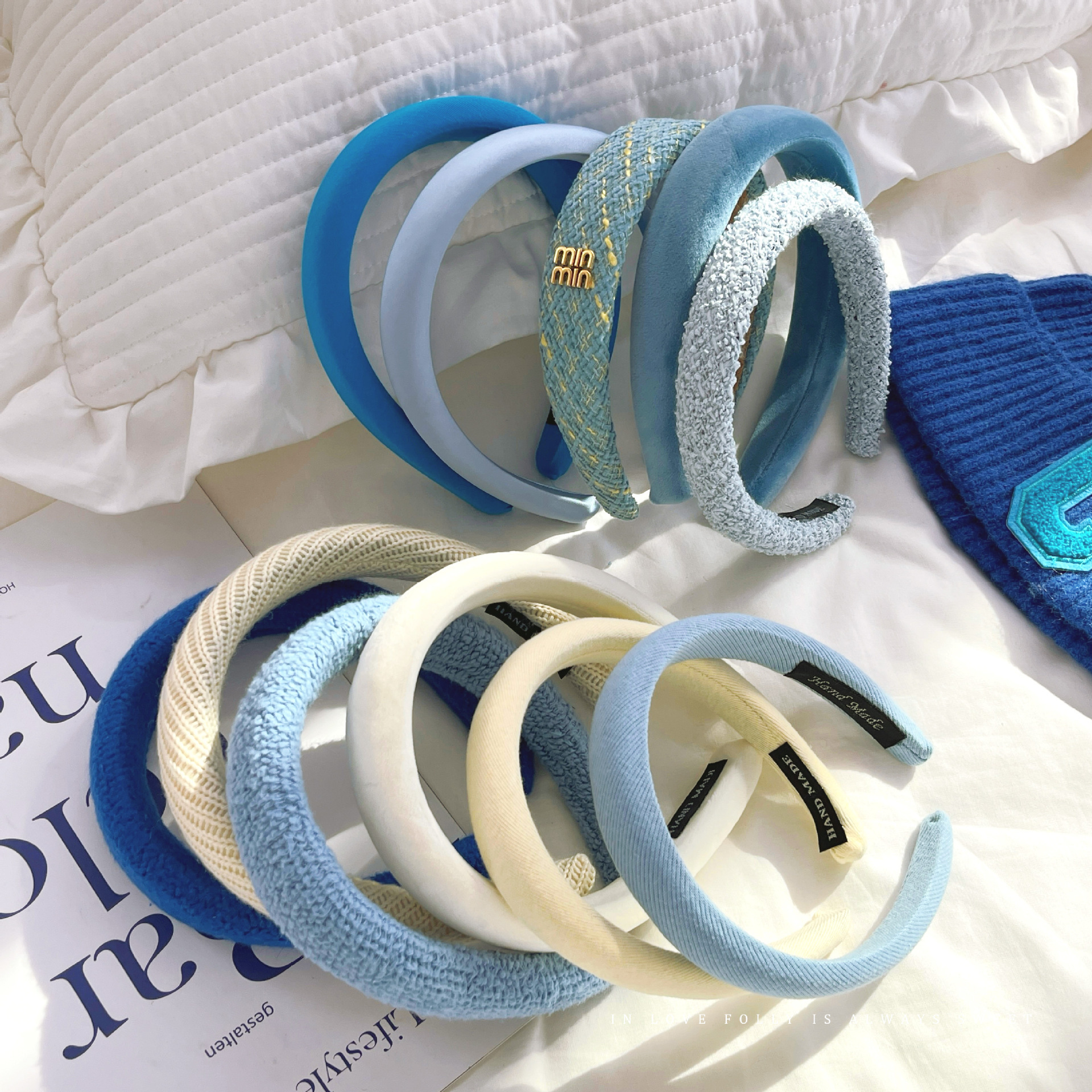 2025 New blue chanel-style hair band for women, anti-slip hairpin for the top of the head, face-washing and hair-pressing headband, hair tie and headwear full figure