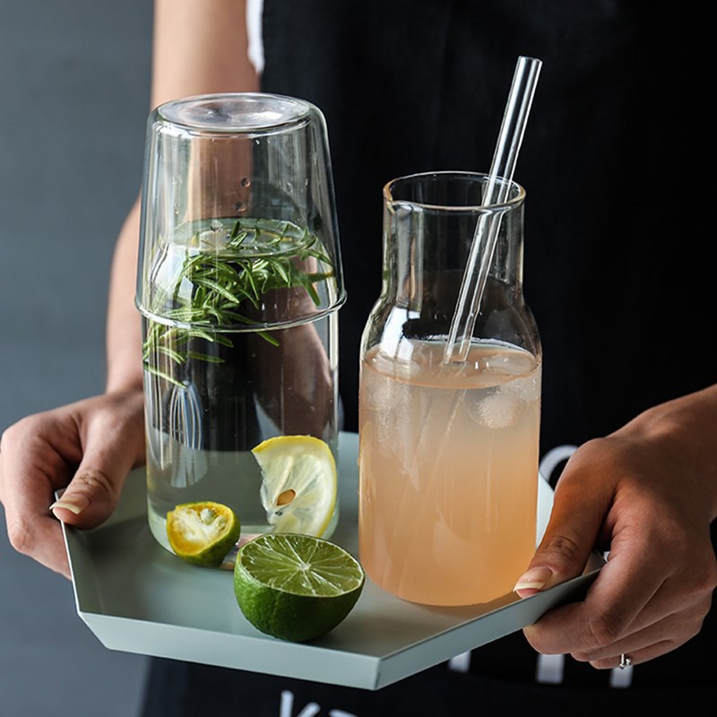 Japanese-style glass one-pot and one-cup set water cup, one-person drink beverage cup, milk cup, breakfast cup, cold drink juice cup full figure