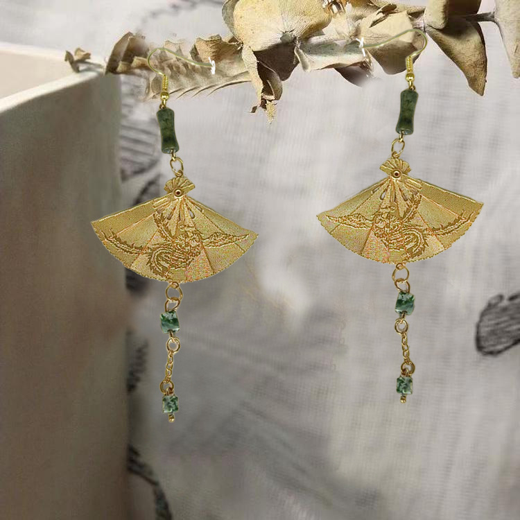 New Chinese-style handcrafted foldable ancient-style fan earrings for women, new Chinese-style long tassel ear clips, ear studs and earrings Specification drawing