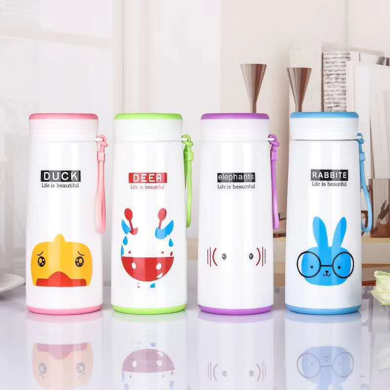 Ground promotion gift cups, double-layer glass water cups, couple and children's water cups, LOGO printed and writable, advertising event cups Application Scenario