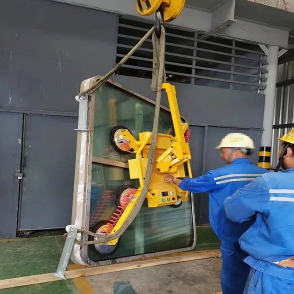 Electric suction cup glass lifting machine, powerful suction cup vacuum lifting gear, laser cutting feeding machine, vacuum suction cup factory Application Scenario
