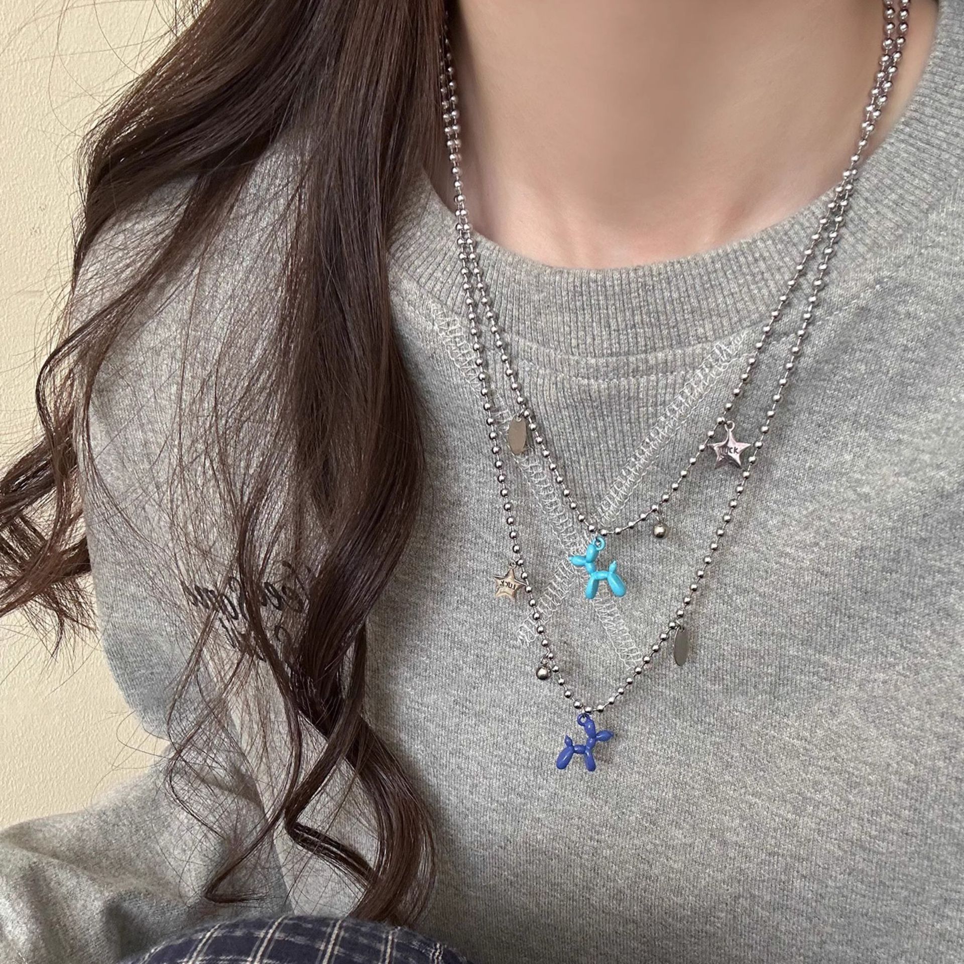 Sweet and cool style puppy star round bead long necklace for women, high-end and versatile collarbone chain, exquisite and fashionable, elegant neckchain details Picture