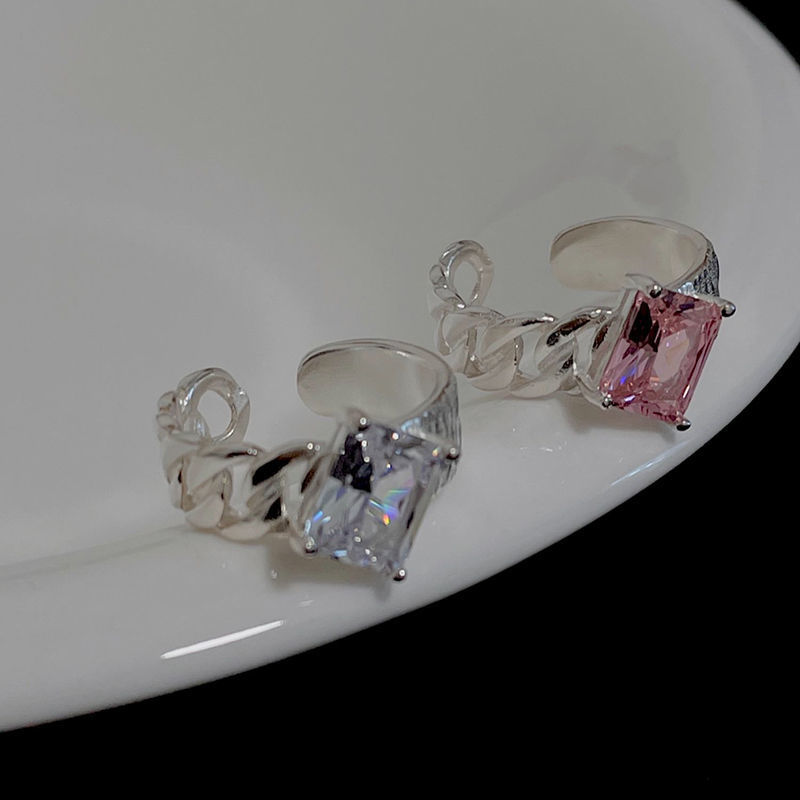 A niche design sense, a cool and sweet style, a zircon pink girlish heart ring with an open opening, exuding a high-end feminine charm Item Picture