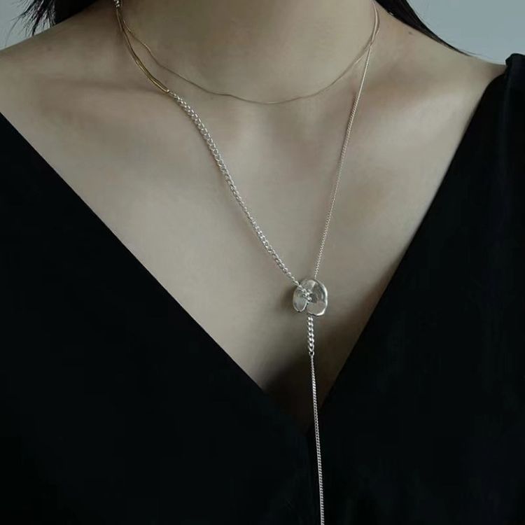 The autumn and winter layer-and-wear plain chain sweater necklace with a unique Japanese retro design and collarbone chain for women, the same style as that of Mina Matsumoto Specification drawing