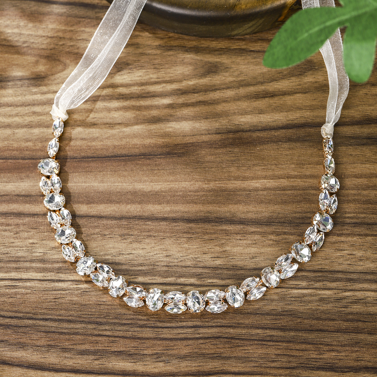 New simple water diamond headwear from Europe and America, with elegant drill bits and bridal hair accessories, is a versatile daily accessory sold directly by the manufacturer details Picture