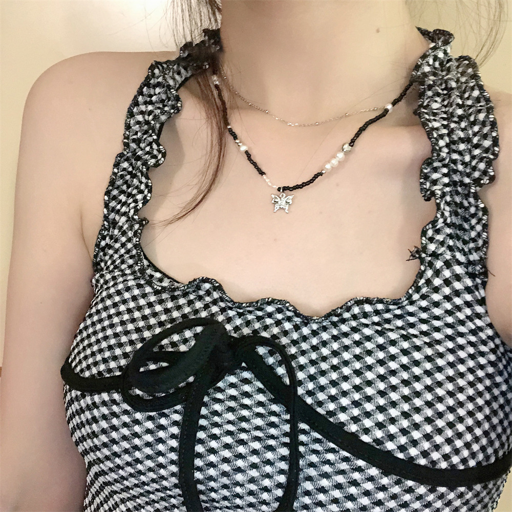 Sweet and cool handcrafted beaded necklace for women's autumn, with a unique and fair design sense, a cold and simple collarbone chain details Picture