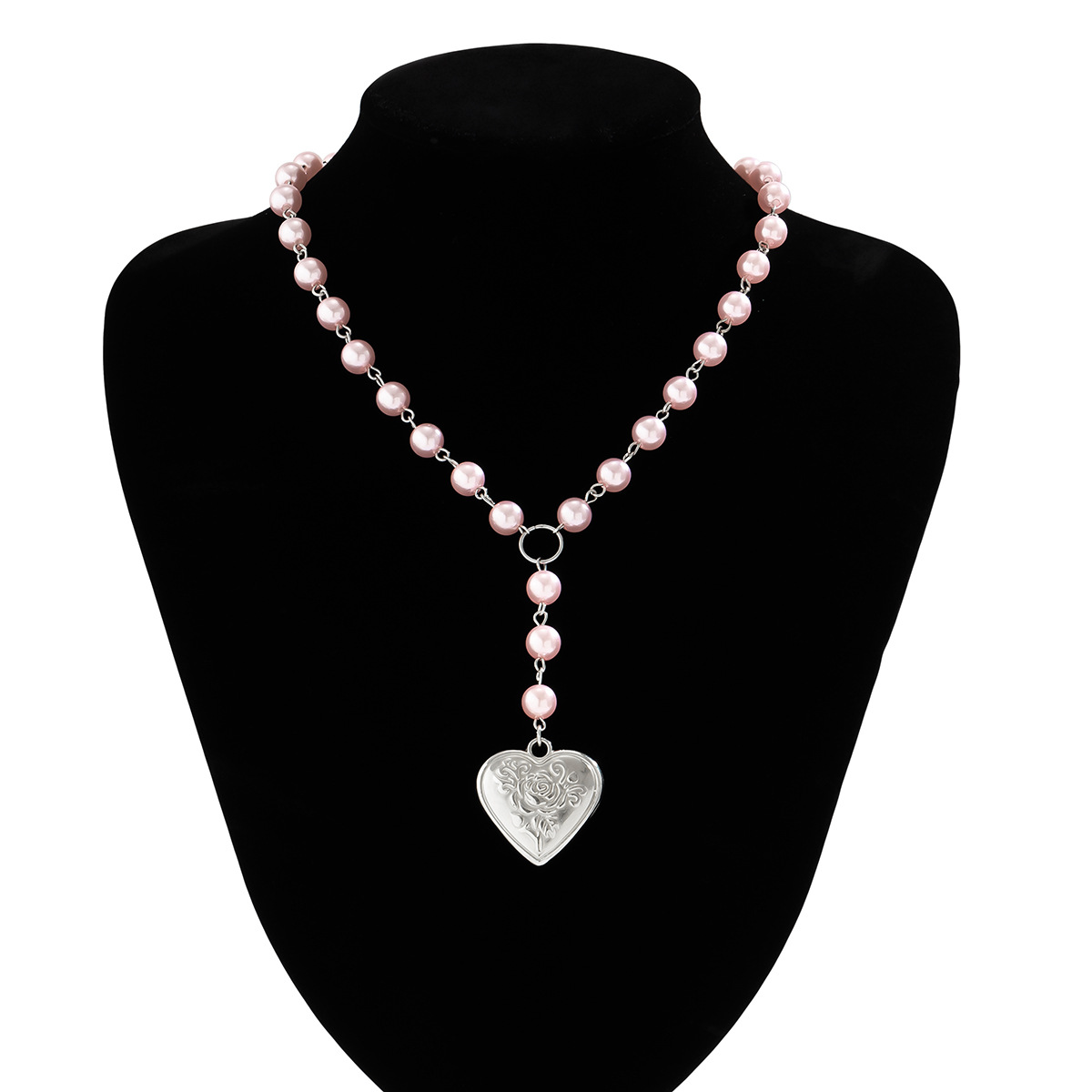 European and American cross-border jewelry, sweet and cool, cold style, large heart pendant, hot girl necklace, niche beaded necklace, versatile for women Item Picture