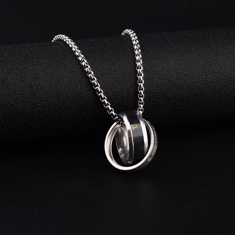 Titanium steel double-ring fashionable interlocking necklace, trendy hip-hop simple collarbone chain, niche design, warm ring pendant full figure