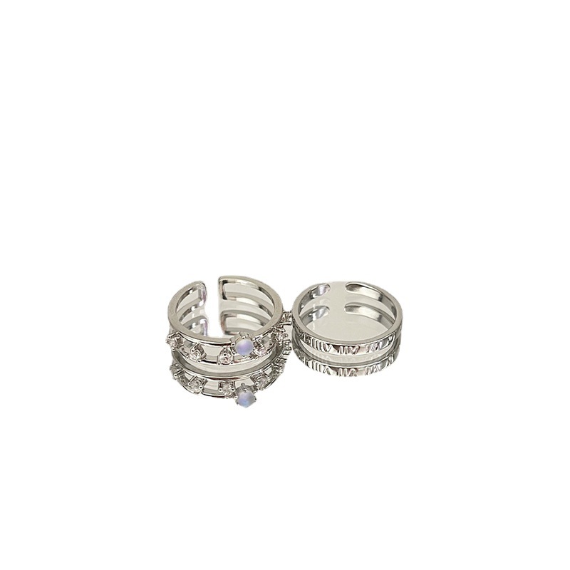 This is a niche design moonstone open ring with a unique and elegant style. It is a simple and versatile, fashionable and cool index ring for women Item Picture