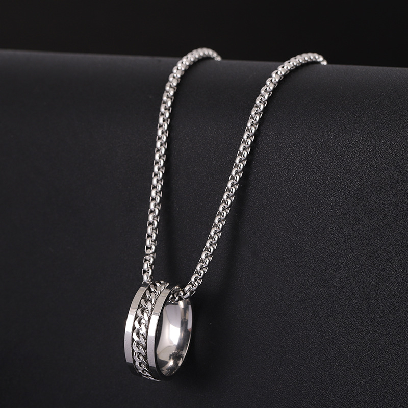 European and American trend accessories, high-end pendants, creative rotatable hip-hop necklaces, Korean light luxury accessories, one-piece consignment Application Scenario