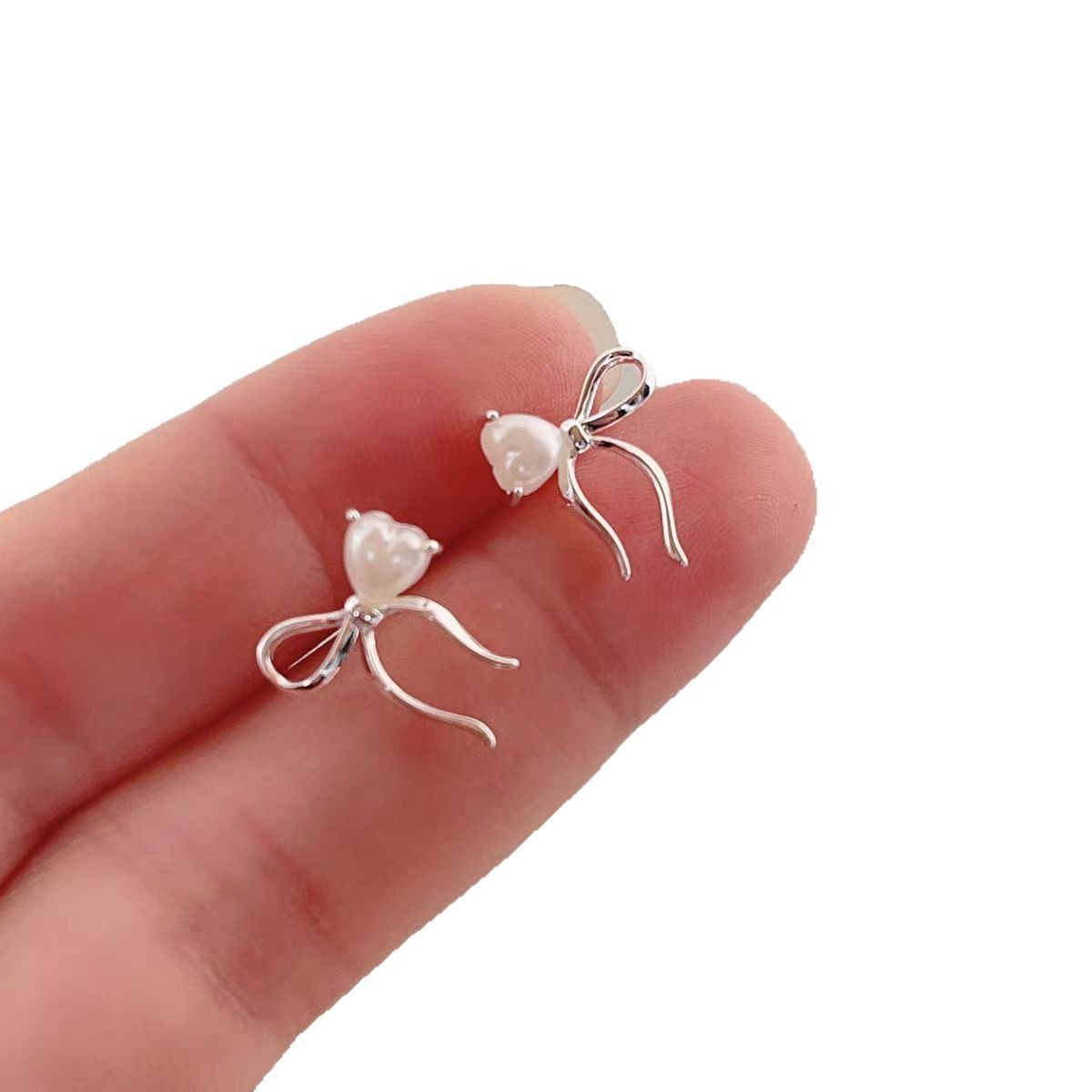 New 925 bright heart-shaped pearl bow stud earrings for women, sweet and unique, irregular earrings, trendy Item Picture