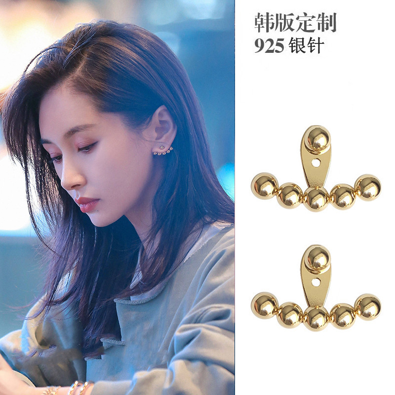 The 2025 new trendy 925 silver Korean ins style simple design earrings with fine pearl earrings exude a girlish charm details Picture